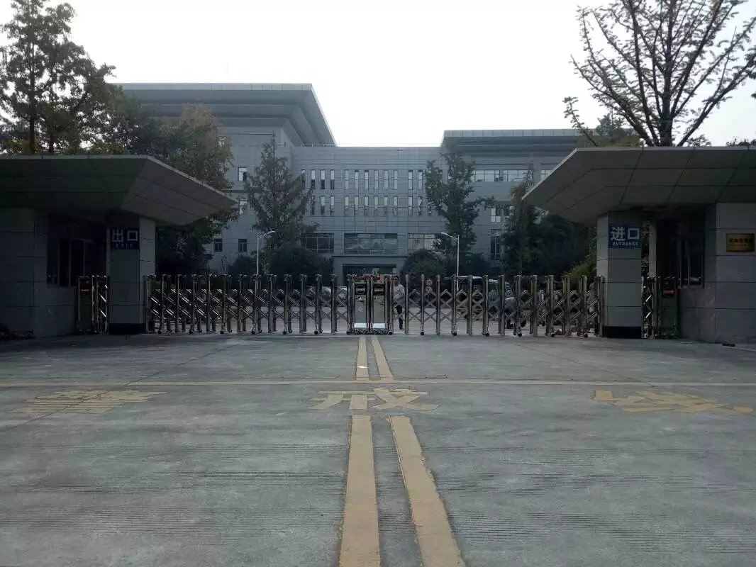 沧州高新区沧州高新区四川消防总队伸缩门
